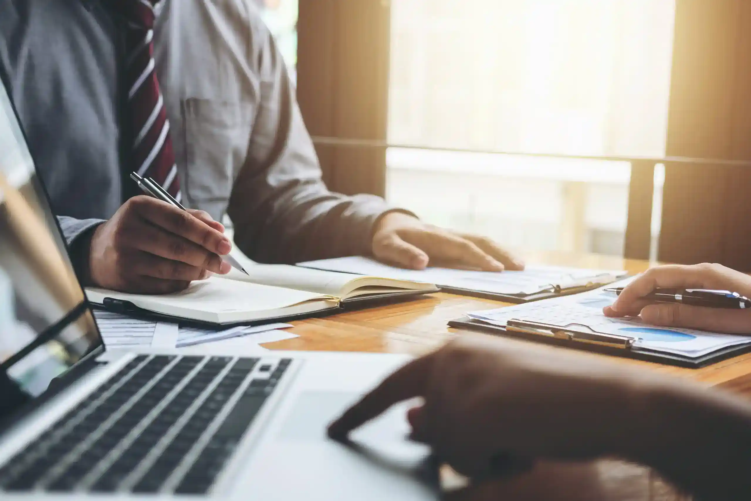 services informatiques proposés par EISN, votre partenaire indispensable pour la maintenance informatique